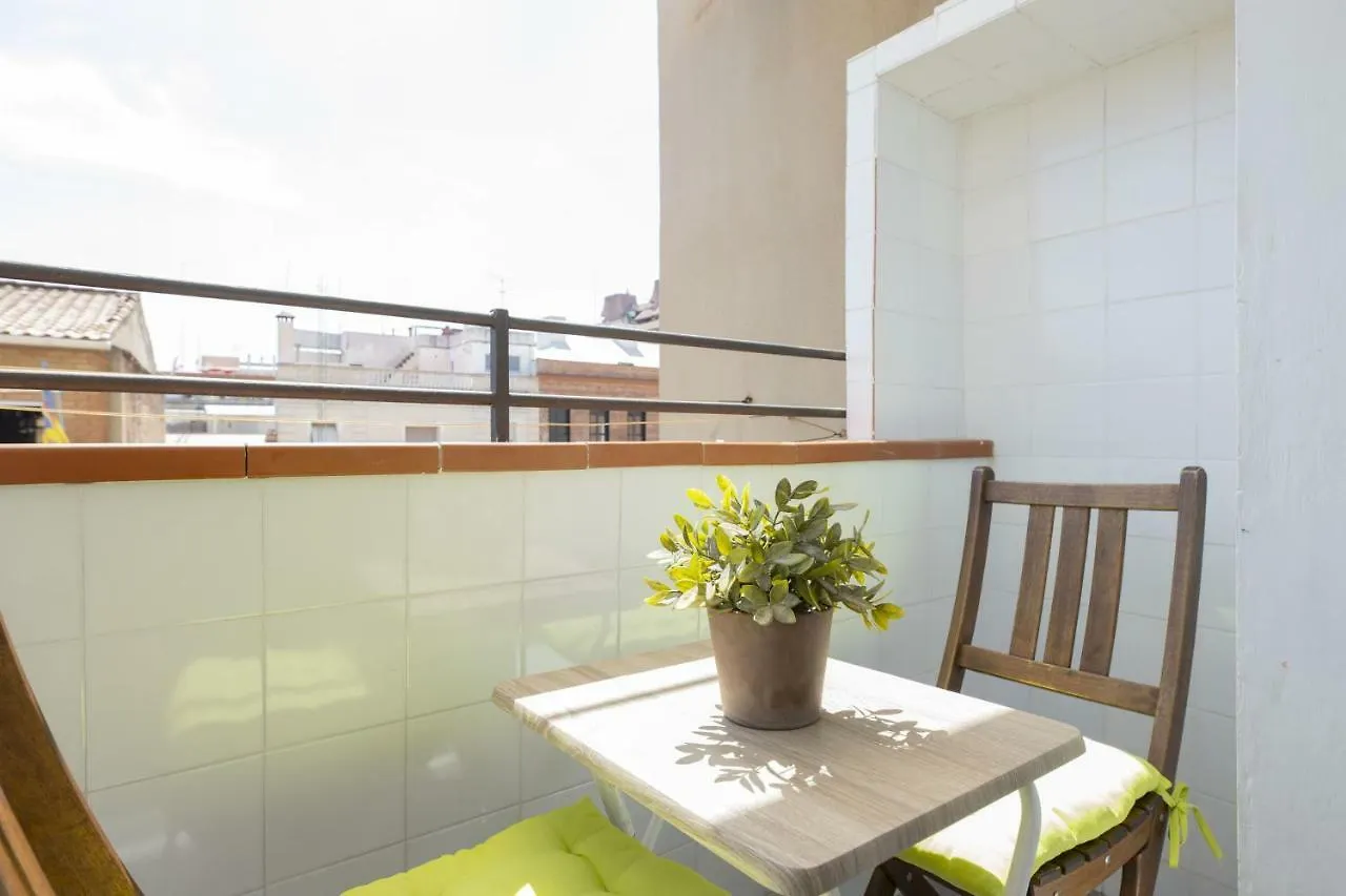 Housalia Guell & Gracia Barcelona Apartment